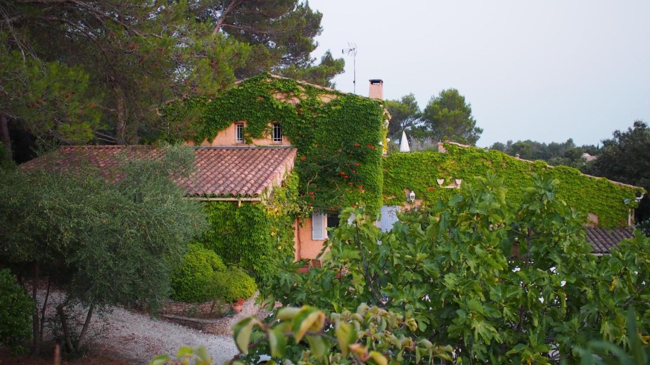 B&B Le Garric Nîmes Exterior foto
